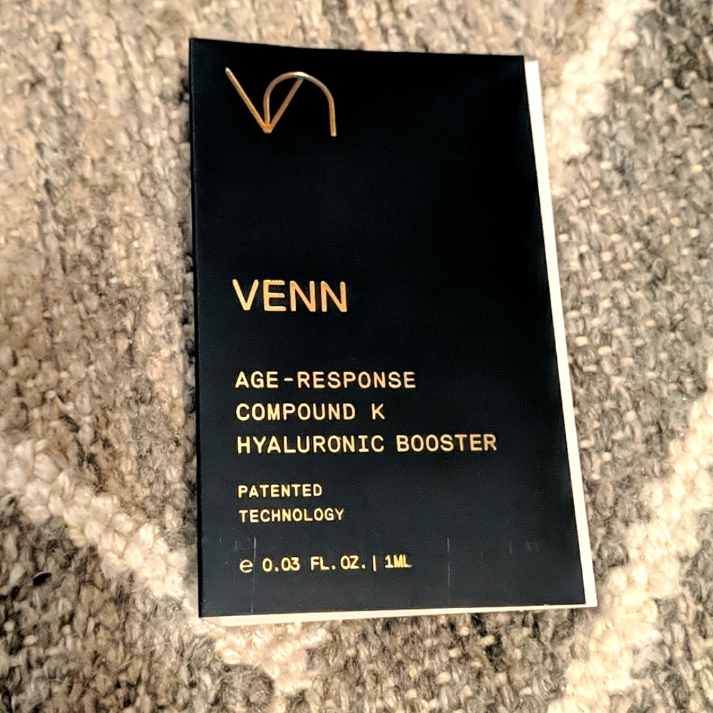 NWT Venn Hyaluronic Booster